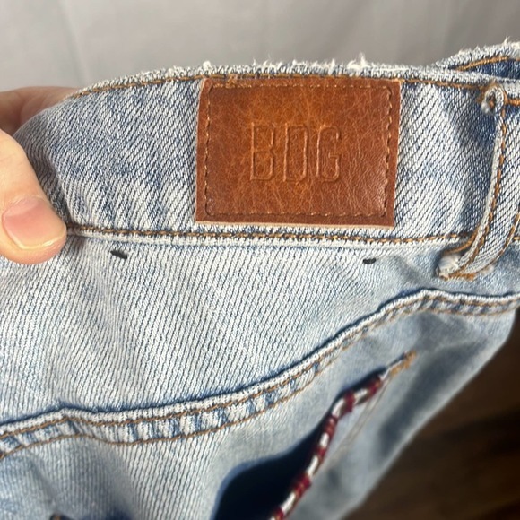 BDG‎ Cowboy Jean With Patchwork Detailing Lightwash Distressed Straight Leg - Picture 10 of 11